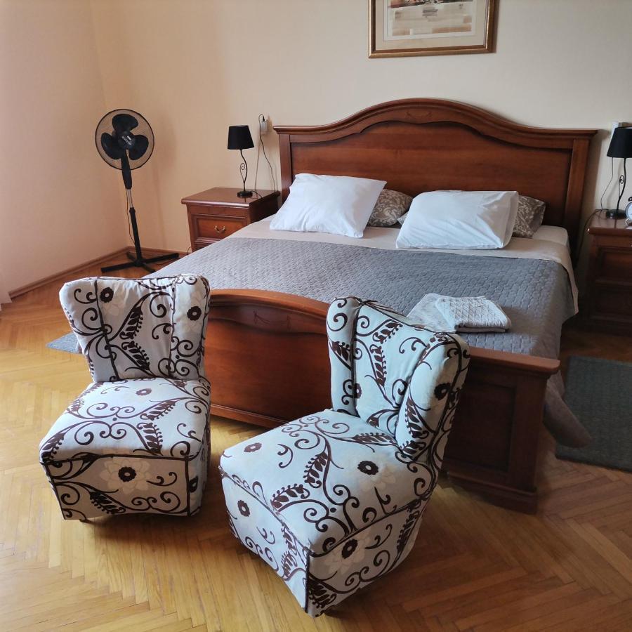 Apartman Flavia Риека Экстерьер фото